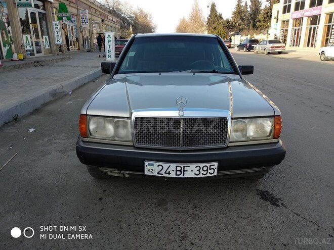 Mercedes 190 1989, 214,510 km - 2.6 l - Bakı
