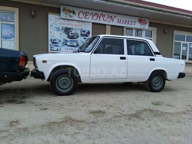 LADA (VAZ) 2107 2004, 170,000 km - 1.6 л - Şabran