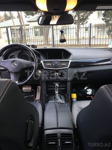 Mercedes E 200 2011, 91,550 km - 1.8 l - Bakı