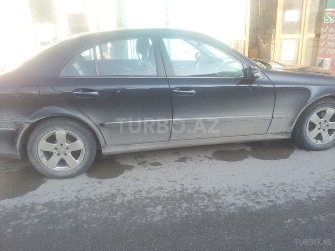 Mercedes E 220 2002, 320,000 km - 2.2 l - Bakı