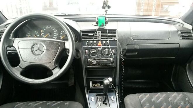 Mercedes C 180 1998, 290,000 km - 1.8 л - Zaqatala