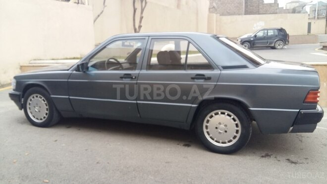 Mercedes 190 1990, 318,300 km - 2.0 л - Bakı