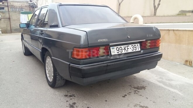 Mercedes 190 1990, 318,300 km - 2.0 л - Bakı