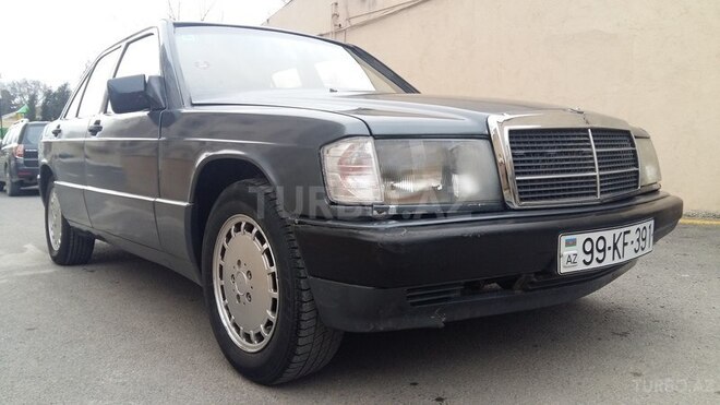 Mercedes 190 1990, 318,300 km - 2.0 л - Bakı