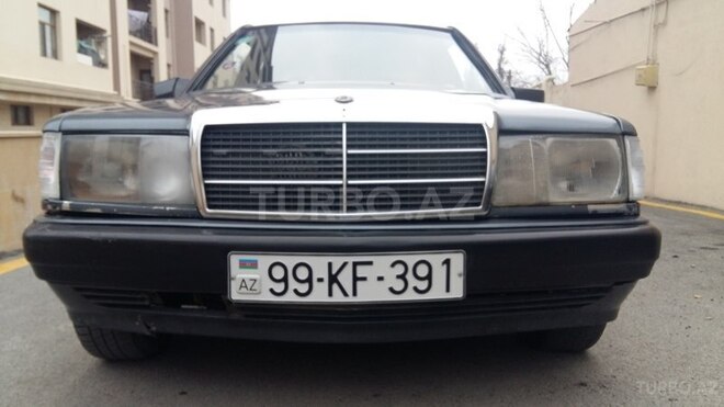 Mercedes 190 1990, 318,300 km - 2.0 л - Bakı