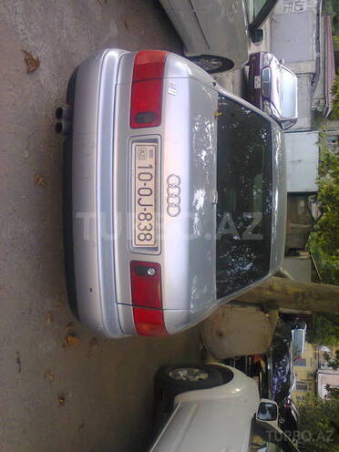 Audi A8 1999, 200,000 km - 3.0 l - Bakı
