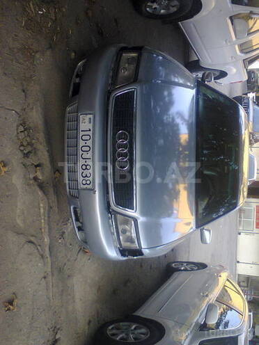 Audi A8 1999, 200,000 km - 3.0 l - Bakı