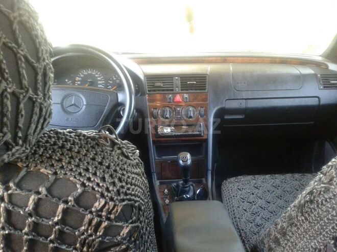 Mercedes C 180 1997, 225,000 km - 1.8 l - Sumqayıt