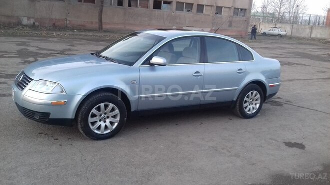 Volkswagen Passat 2003, 135,909 km - 1.8 l - Gəncə