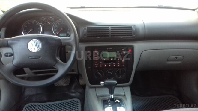 Volkswagen Passat 2003, 135,909 km - 1.8 l - Gəncə