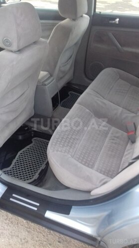 Volkswagen Passat 2003, 135,909 km - 1.8 l - Gəncə