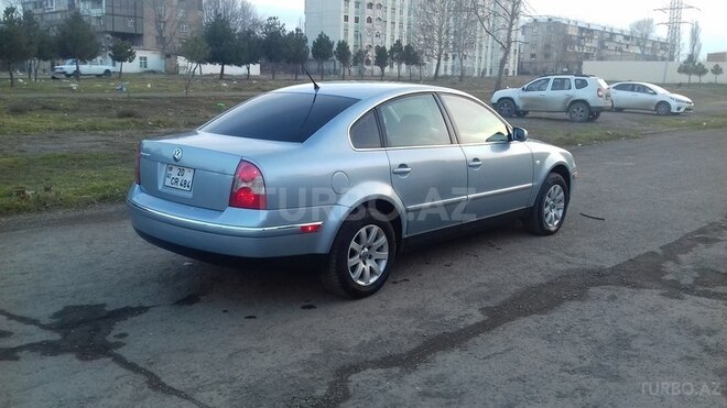 Volkswagen Passat 2003, 135,909 km - 1.8 l - Gəncə
