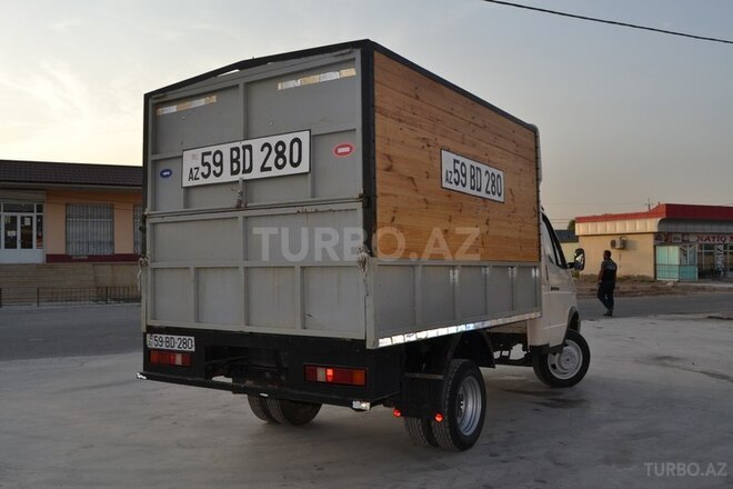 GAZ 330202-740 2002, 300,000 km - 2.4 л - Sabirabad