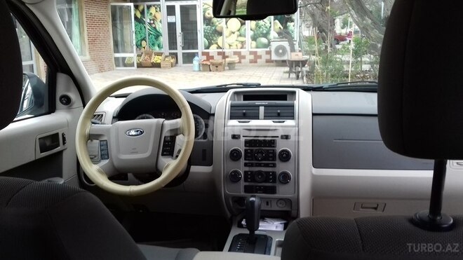 Ford Escape 2009, 67,000 km - 2.4 l - Bakı