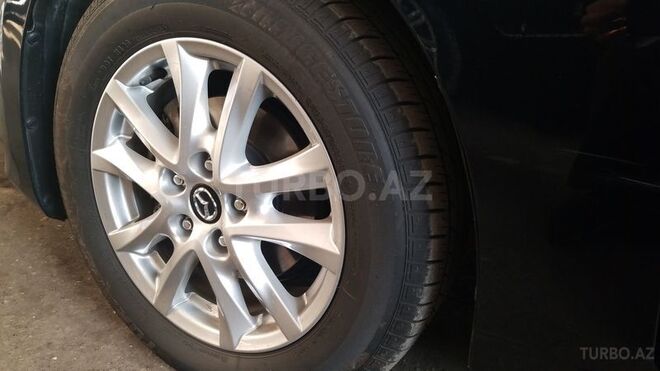 Mazda 3 2015, 23,000 km - 1.5 l - Bakı