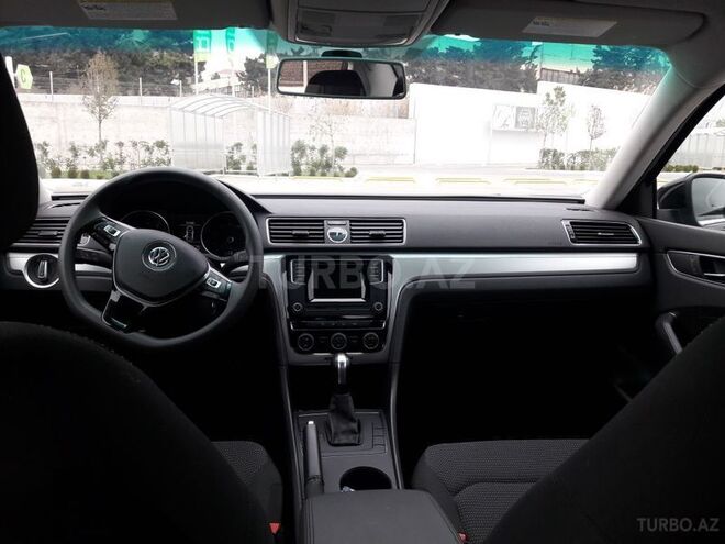 Volkswagen Passat 2017, 7,108 km - 1.8 l - Bakı
