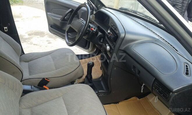 LADA (VAZ) 2115 2004, 240,000 km - 1.5 l - Bakı