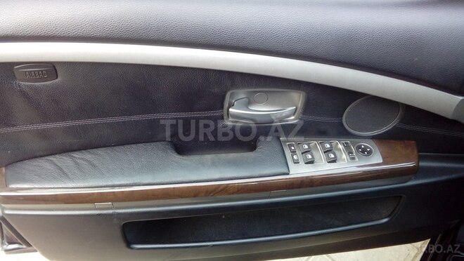BMW 745 2003, 220,000 km - 3.5 l - Sumqayıt