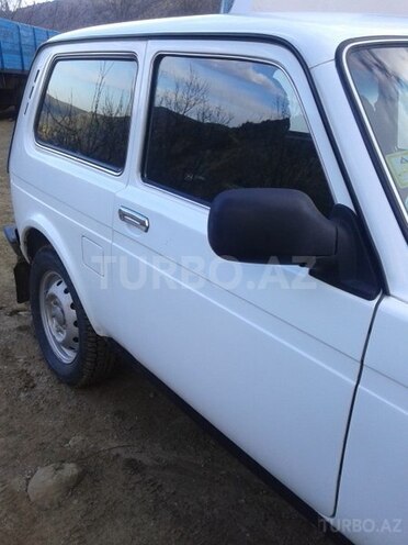 LADA (VAZ) Niva 2012, 110,000 km - 1.7 l - Lerik