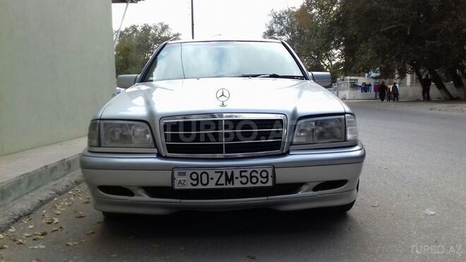 Mercedes C 220 1999, 486,982 km - 2.2 л - Sumqayıt