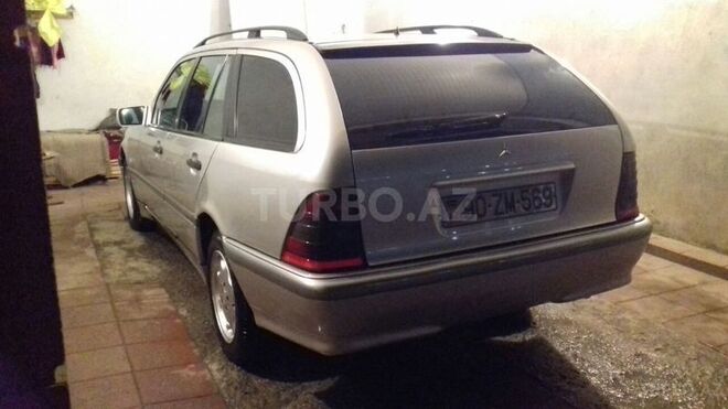 Mercedes C 220 1999, 486,982 km - 2.2 л - Sumqayıt