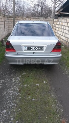 Mercedes C 240 1999, 235,691 km - 2.0 л - Zaqatala