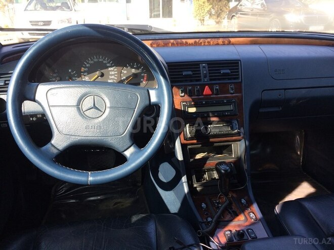 Mercedes C 240 1998, 255,000 km - 2.4 l - Bakı