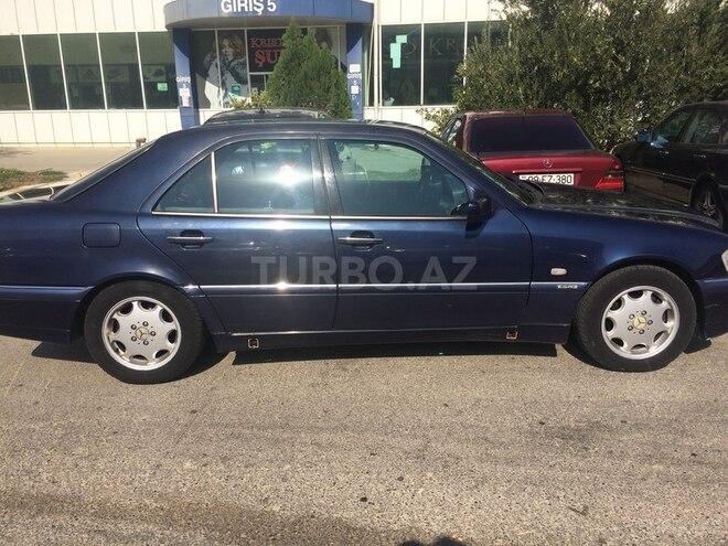 Mercedes C 240 1998, 255,000 km - 2.4 l - Bakı