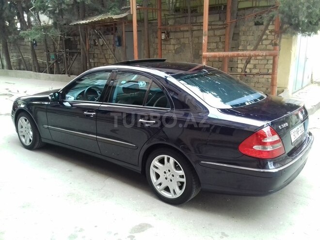 Mercedes E 320 2004, 255,000 km - 3.2 l - Bakı