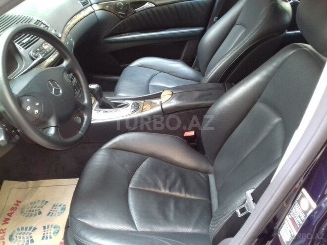 Mercedes E 320 2004, 255,000 km - 3.2 l - Bakı
