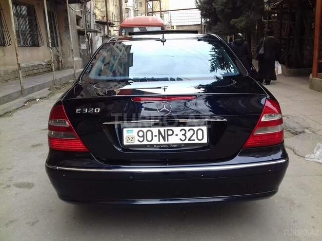 Mercedes E 320 2004, 255,000 km - 3.2 l - Bakı