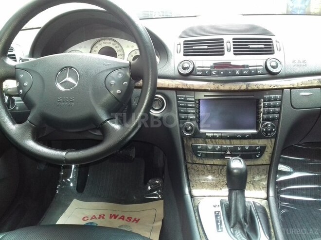 Mercedes E 320 2004, 255,000 km - 3.2 l - Bakı