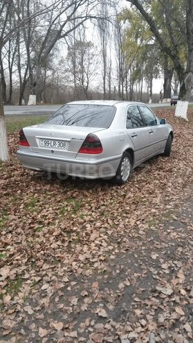 Mercedes C 240 1999, 235,691 km - 2.4 л - Zaqatala