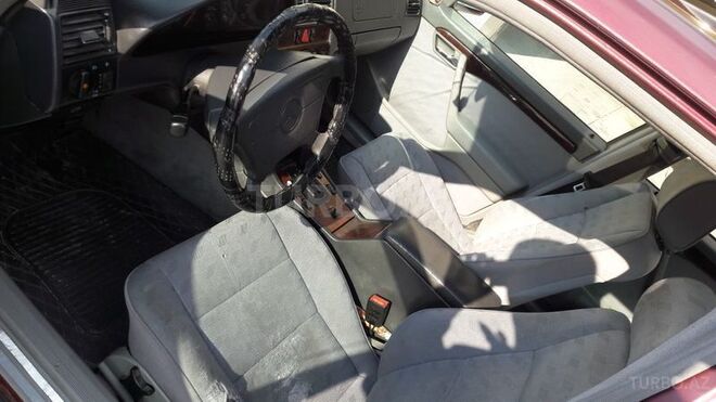 Mercedes C 220 1996, 280,000 km - 2.2 l - Bakı