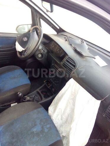 Opel Zafira 2000, 200,000 km - 1.8 л - Bakı
