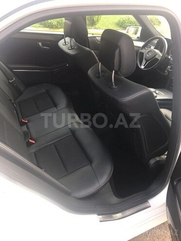 Mercedes E 220 2013, 68,000 km - 2.2 l - Gəncə