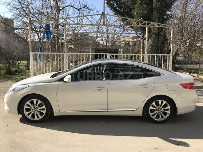 Hyundai Grandeur 2012, 60,000 km - 2.4 l - Bakı