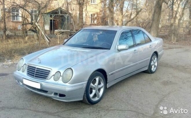 Mercedes E 200 1998, 460,000 km - 2.0 l - Bakı