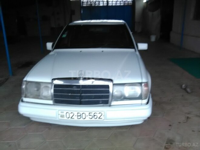 Mercedes E 200 1998, 460,000 km - 2.0 l - Bakı