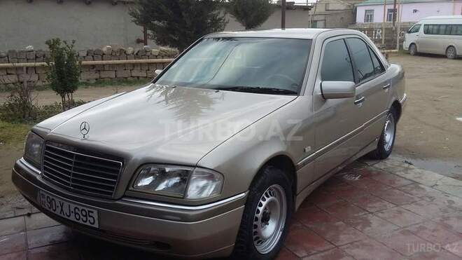 Mercedes C 230 1997, 270,000 km - 2.3 л - Bakı