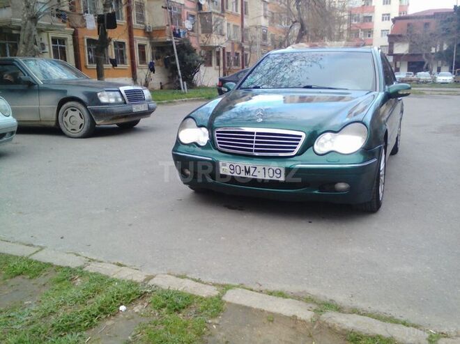 Mercedes C 220 2000, 354,000 km - 2.2 l - Bakı