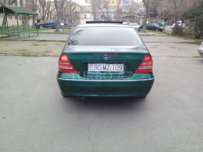 Mercedes C 220 2000, 354,000 km - 2.2 l - Bakı