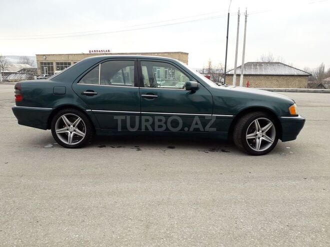 Mercedes C 230 1998, 330,000 km - 2.3 л - İsmayıllı