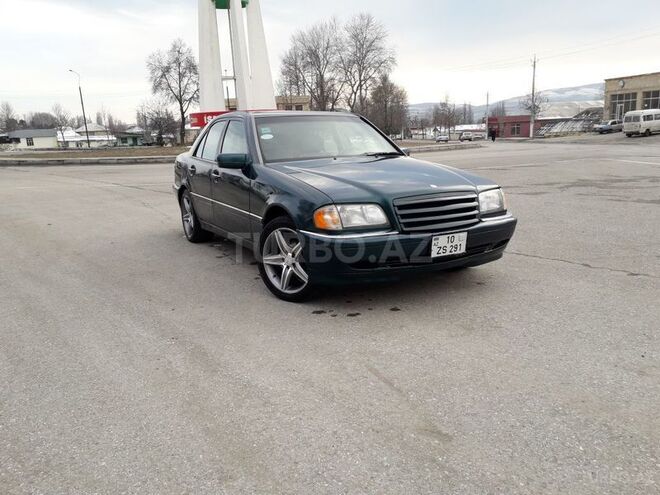 Mercedes C 230 1998, 330,000 km - 2.3 л - İsmayıllı