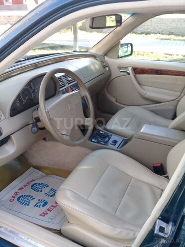 Mercedes C 230 1998, 330,000 km - 2.3 л - İsmayıllı