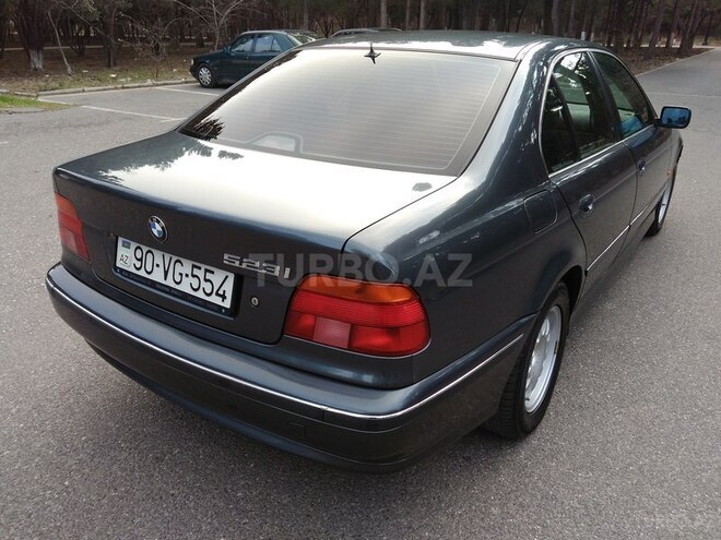 BMW 523 1999, 197,000 km - 2.5 l - Sumqayıt