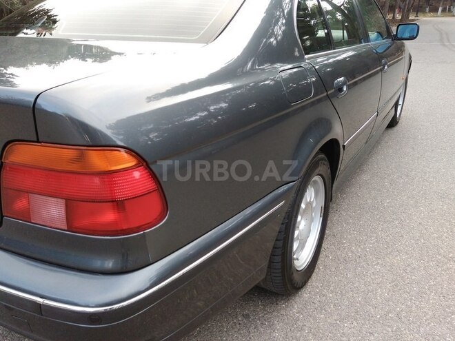 BMW 523 1999, 197,000 km - 2.5 l - Sumqayıt