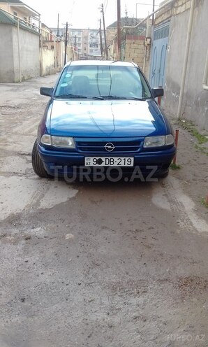 Opel Astra 1994, 386,000 km - 1.6 l - Bakı