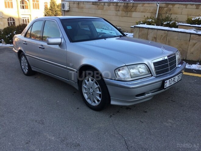 Mercedes C 200 1999, 172,000 km - 2.0 l - Şamaxı
