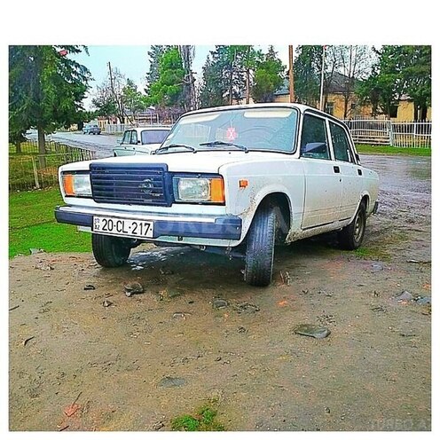 LADA (VAZ) 2107 2008, 60,000 km - 16.0 л - Qax
